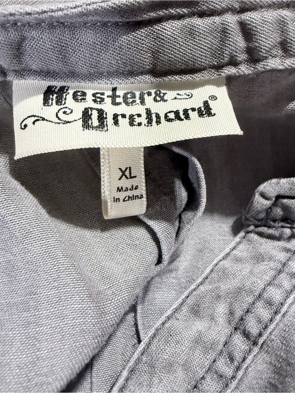 Light Gray Frayed-Hem Long-Sleeve Tunic Blouse - Picture 6 of 9